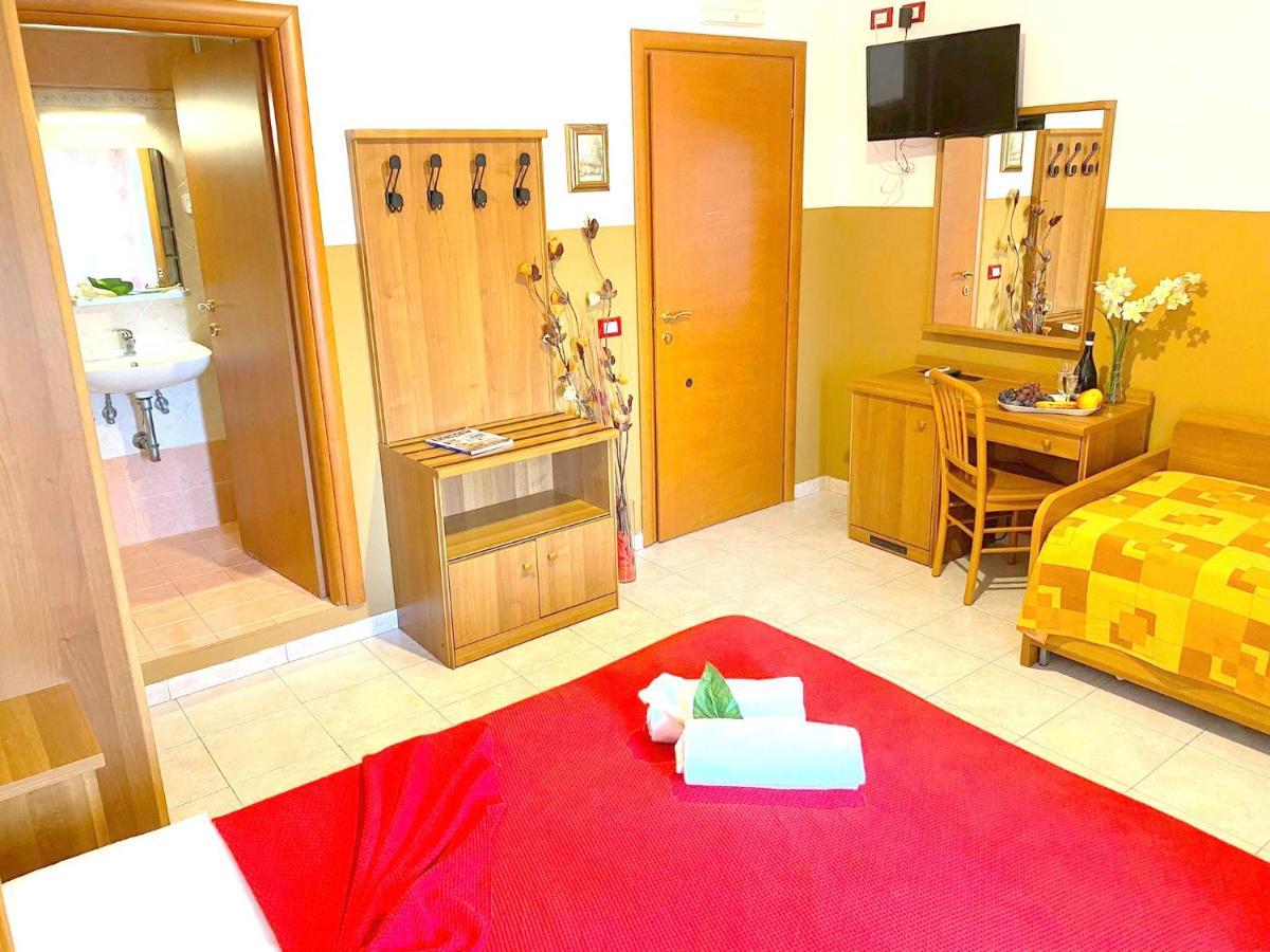Booking Inn Rome Center Luaran gambar