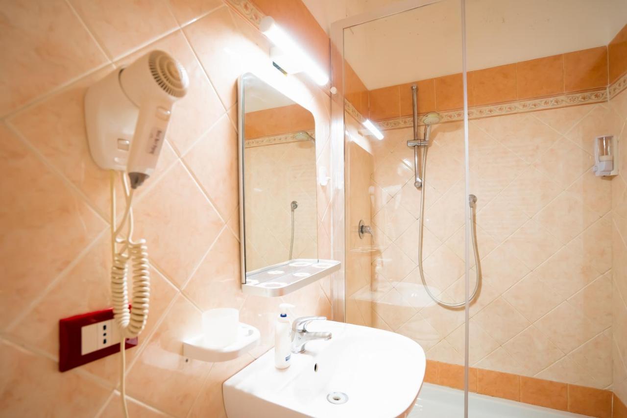 Booking Inn Rome Center Luaran gambar
